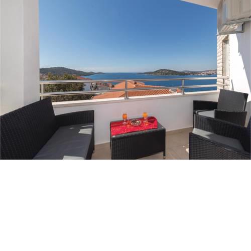One-Bedroom Apartment in Razanj