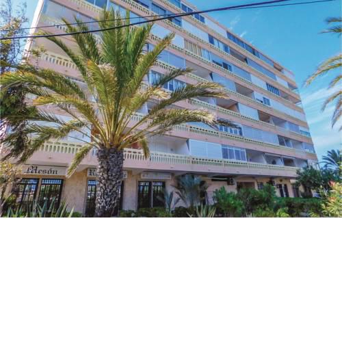 One-Bedroom Apartment in Torrevieja-La Mata