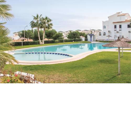 One-Bedroom Apartment in Torrevieja/La Mata