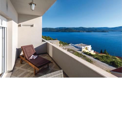 One-Bedroom Apartment Klek with Sea view 06