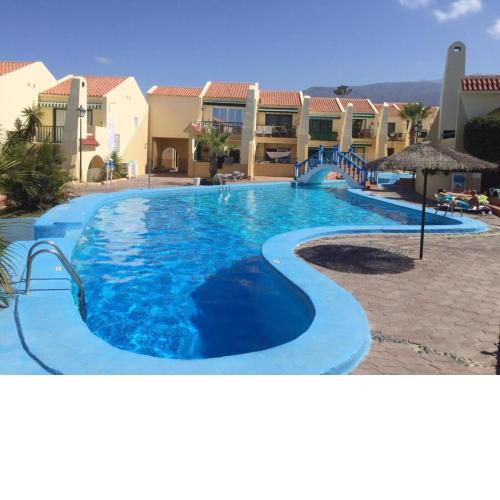 One bedroom appartement at Costa Adeje 800 m away from the beach with shared pool furnished terrace and wifi