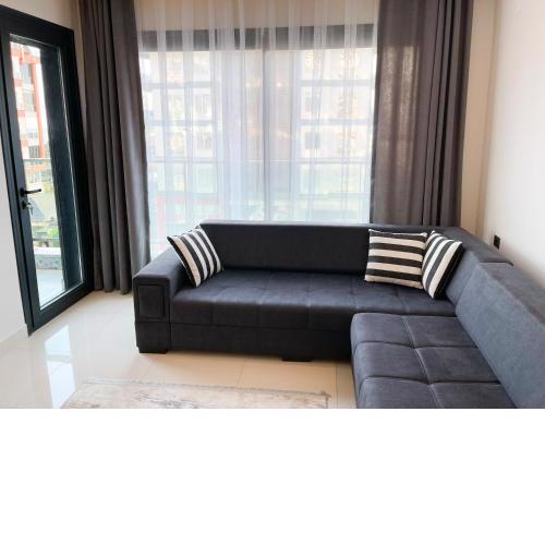 One-bedroom flat in front of the Sea in Konak Terrace