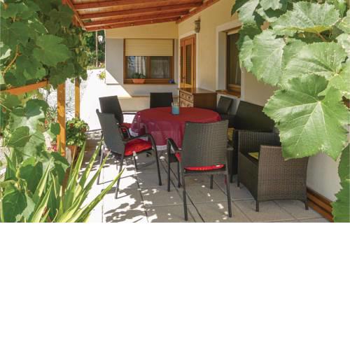 One-Bedroom Holiday Home in Deutsch Schutzen