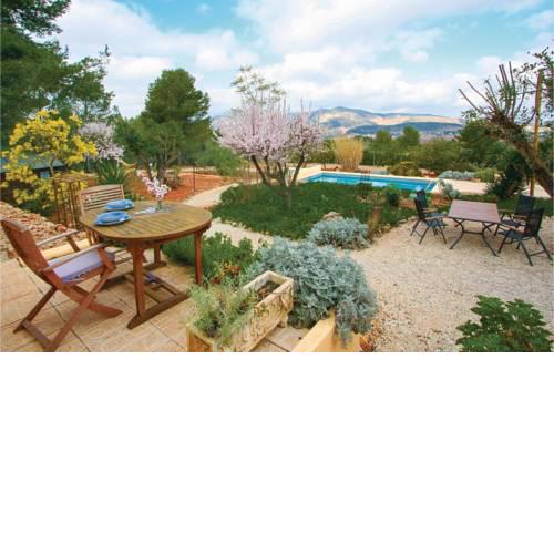 One-Bedroom Holiday Home in Lliber
