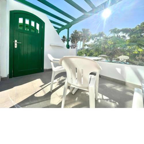 One bedroom with pool views, Wifi in Puerto del Carmen