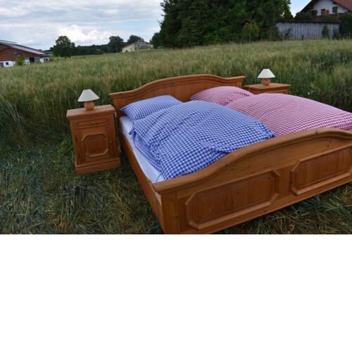 Open air, Bett im Kornfeld