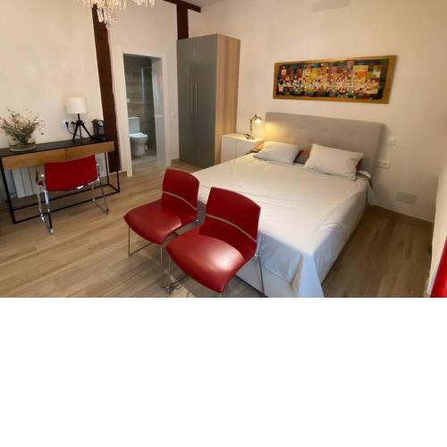 Opera Suites Fidelio , cozy studio in the very center of Madrid