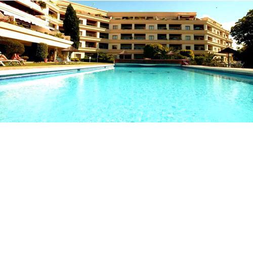 OPORTUNIDAD HOTEL DEL GOLF LAS BRISAS 5*