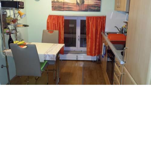 Oranges Apartment