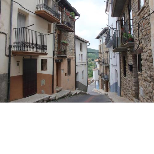 Orignal Casa Rural El Arenals, con vistas a la montaña.