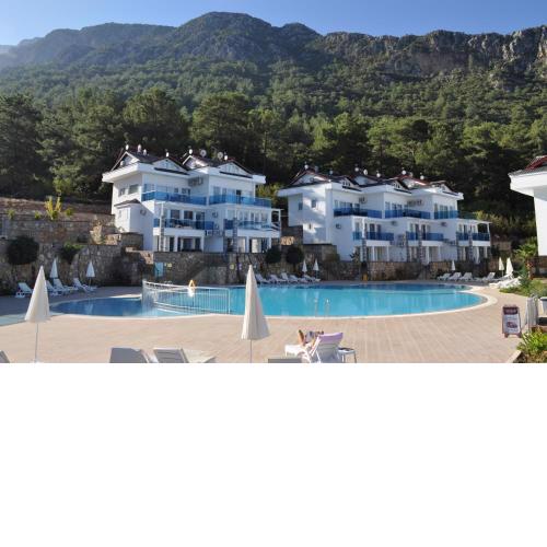 Orka Royal Hills Apartments D1 Patio and BBQ