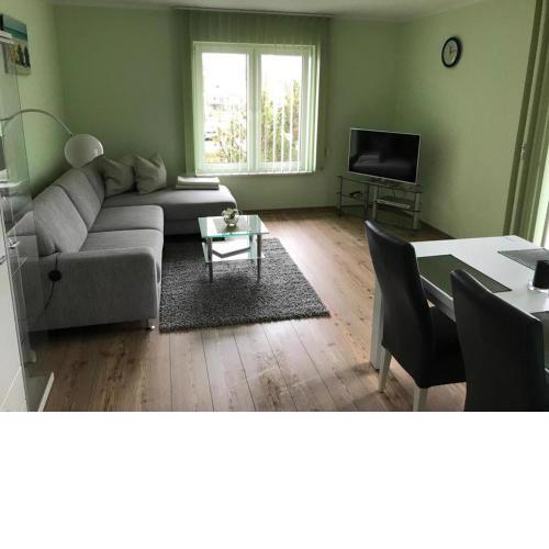 Ostseebrise Wohnung 12 im Haus Stranddistel, komfortable Ferienwohnung im 1 OG fur 3 Personen in Zingst