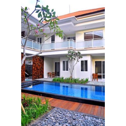 Oxy House Bali