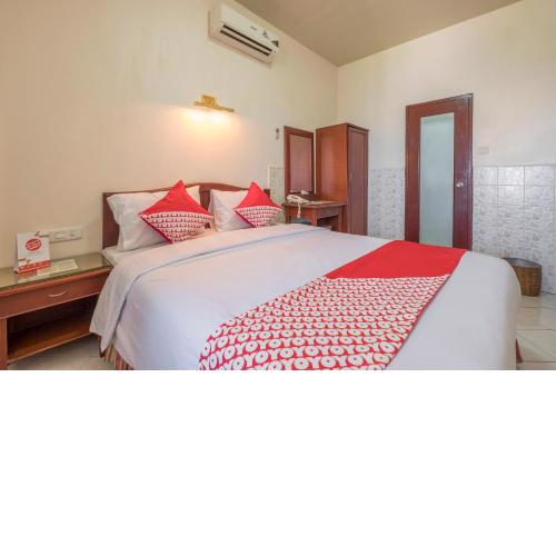 OYO 1090 Hotel Anging Mammiri Makassar
