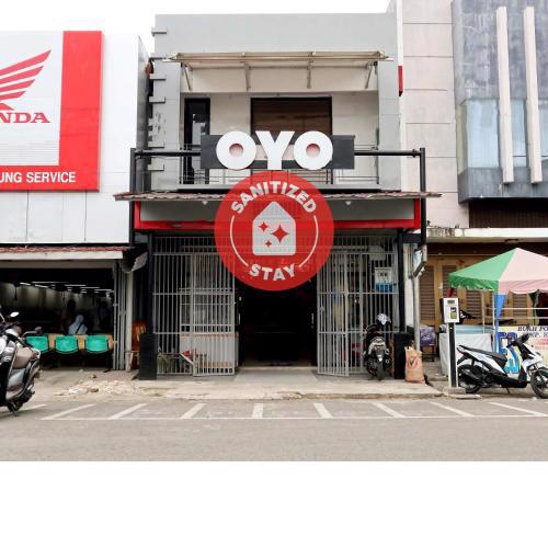 OYO 1191 Monalisa Residence And Cafe