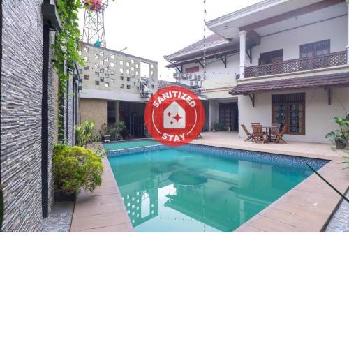 OYO 1421 Kasmaran Guest House Syariah