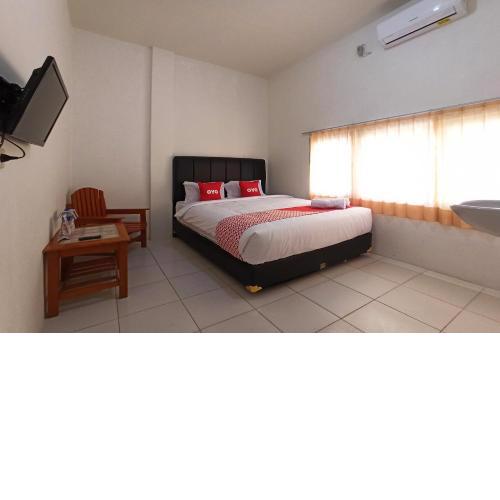 OYO 1705 Lyfriska Residence Syariah