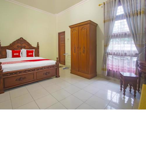 OYO 1804 Guest House Oema'h Opa
