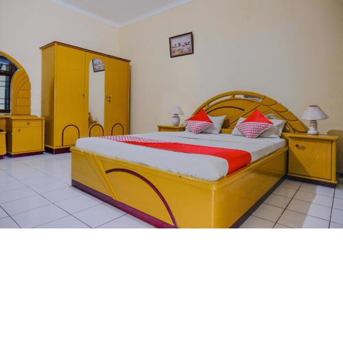 OYO 1984 Hotel Istana Family Syariah