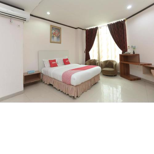 OYO 2057 Hotel Kharisma