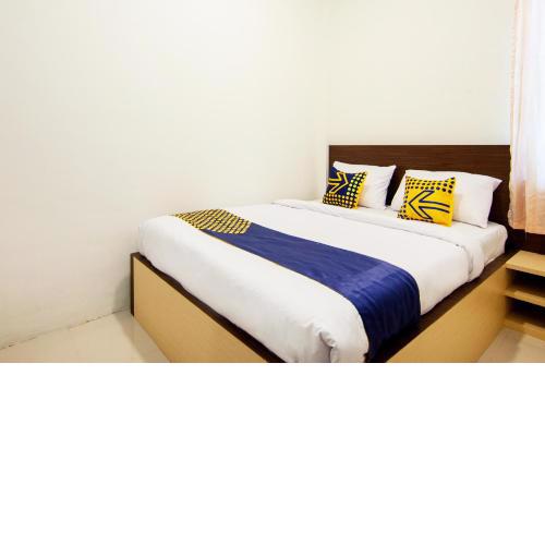 OYO 2220 PINK'S Guest House