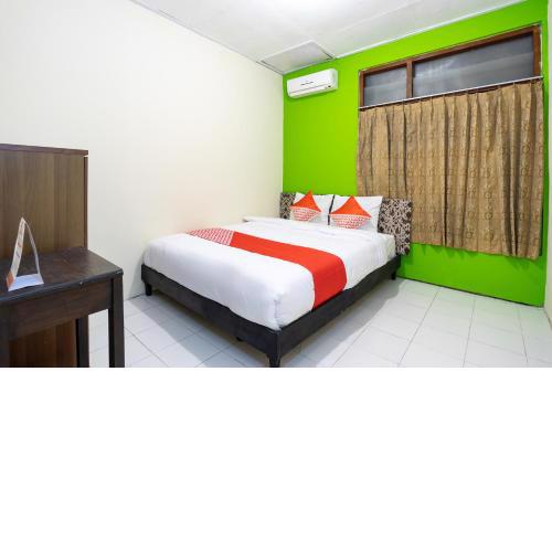 OYO 2454 Wanawiyata Homestay