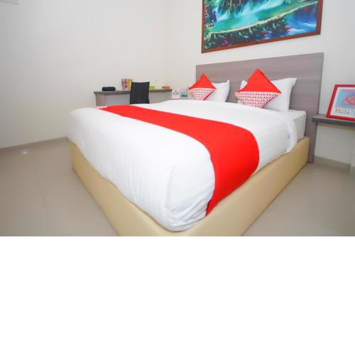 OYO 251 The Maximus Inn Hotel