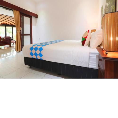 OYO 2542 Villa Iluka 2