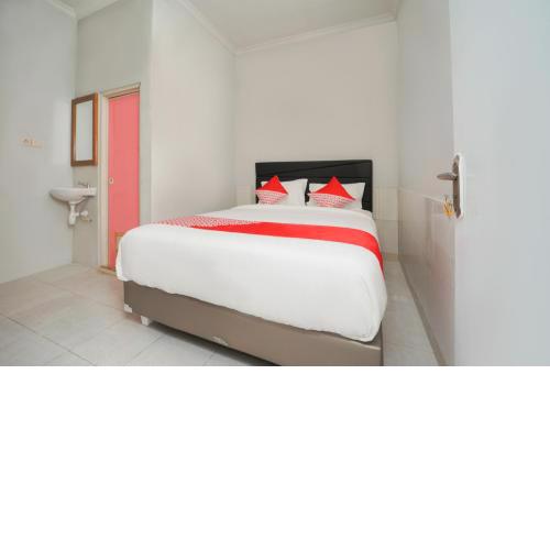 OYO 2937 Nindy Homestay 2