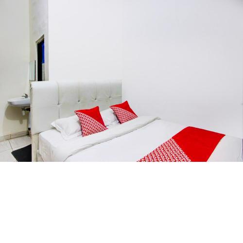 OYO 2965 Silvia Homestay