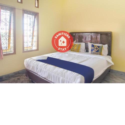 OYO 3005 Kost Rumaisha Syariah