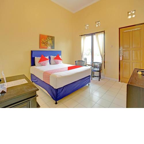 OYO 3096 Hotel Dewi Warsiki