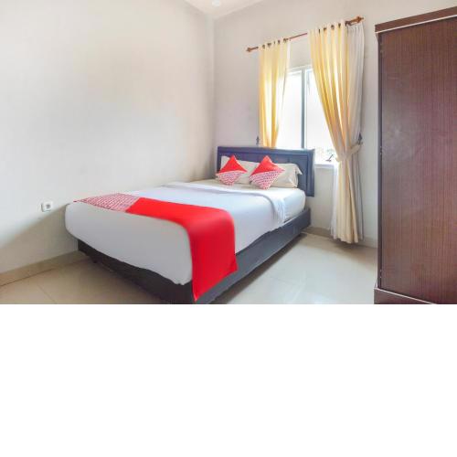 OYO 3232 Rd Kost