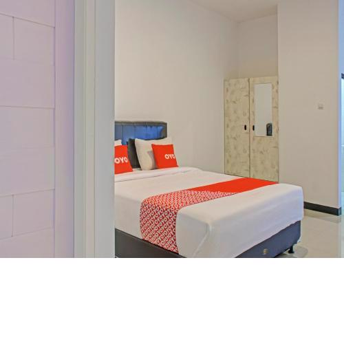 OYO 3841 Wisma 25