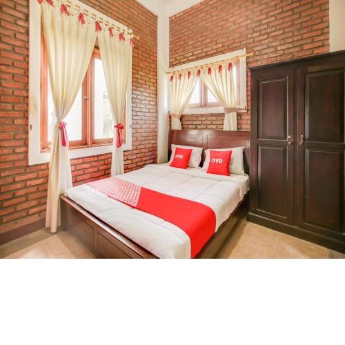 OYO 3896 Villa Pesona Wisata Puncak