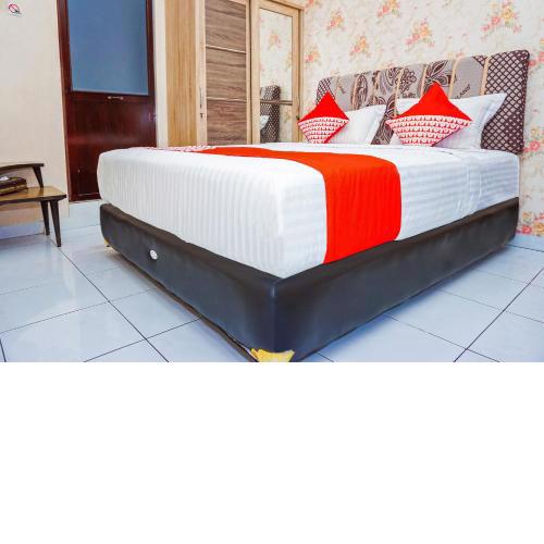 OYO 433 Nelvi Guest House Syariah