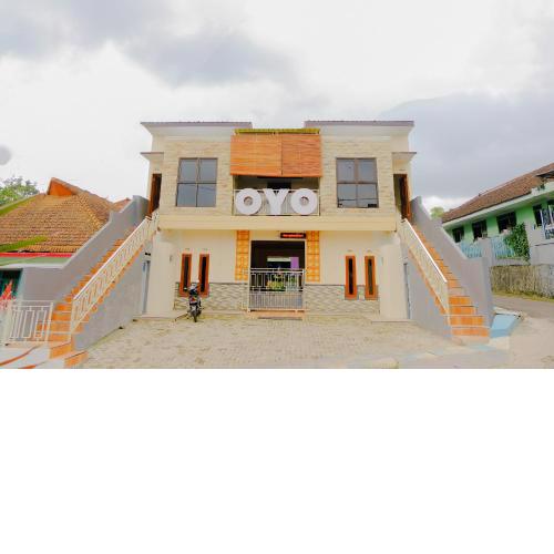 OYO 605 Queen Homestay