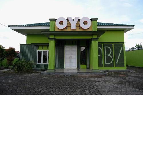 OYO 752 Abz Guest House Syariah