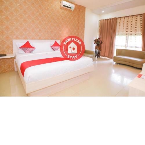 OYO 854 Ub Caisar Hotel