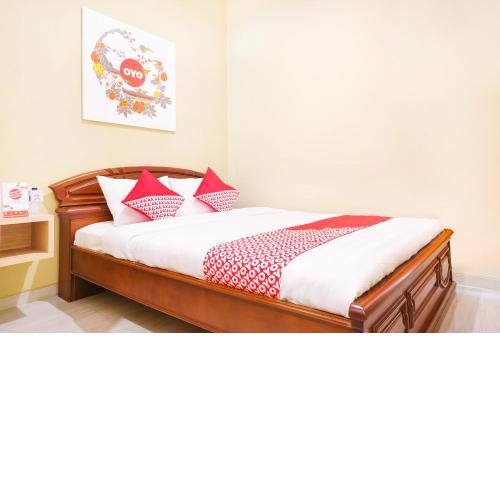 OYO 90033 DeHome Family