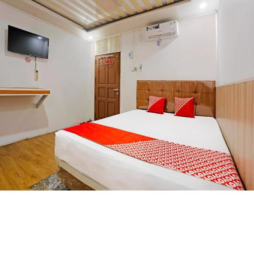 OYO 90136 Hotel Bone Indah