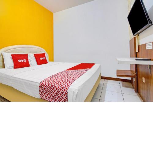 OYO 90422 Mall Of Indonesia