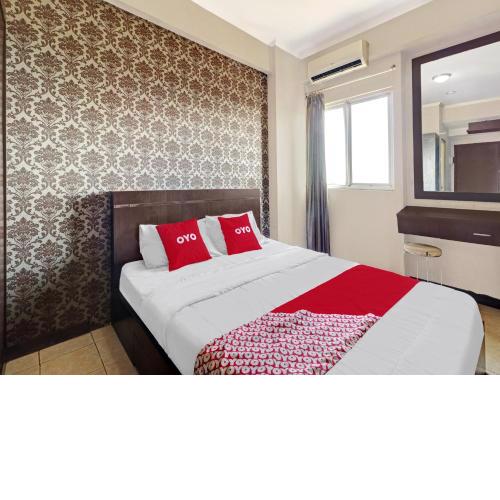 OYO 90465 Ars Ira Property The Suites Metro