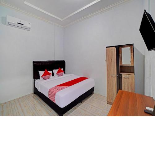 OYO 90503 Madina Residence Syariah