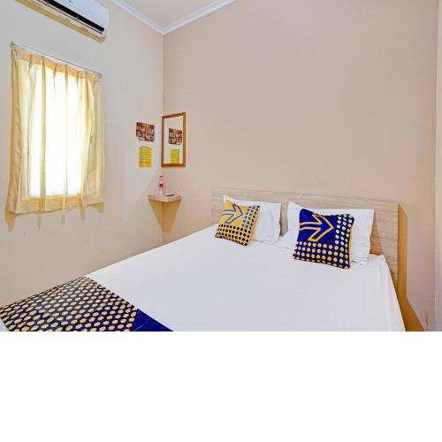 OYO 90622 Hotel Galaksi