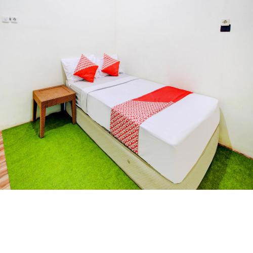 OYO 90725 Zeevanna Guest House Syariah