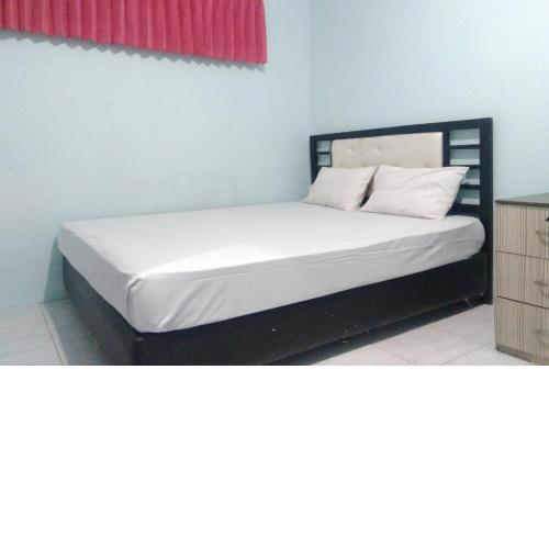 OYO 90766 Gardenia Boarding House