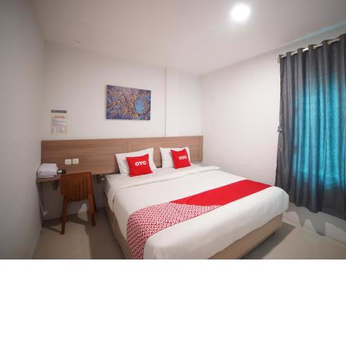 OYO 90830 Multatuli Guest House