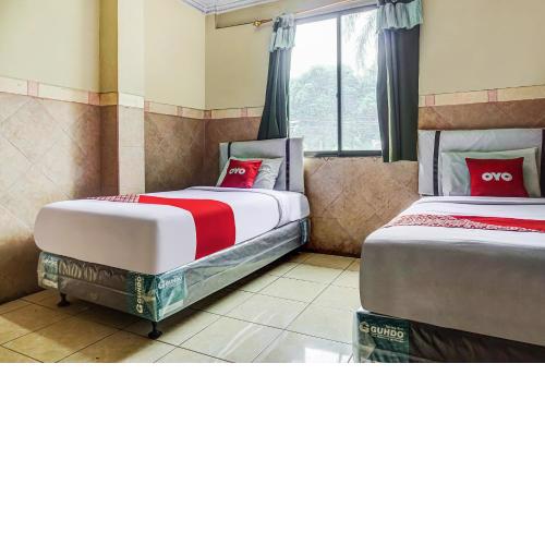 OYO 90985 Hotel Alhakim Syariah