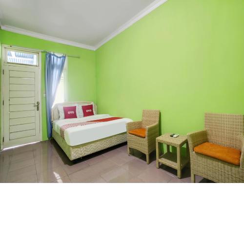 OYO 91005 Cottage Putra Mutun Beach